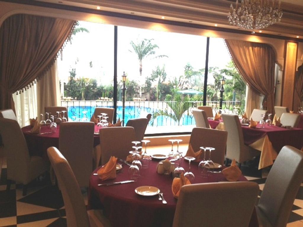 Atlantic Palace Hotel Pointe Noire Ngoại thất bức ảnh